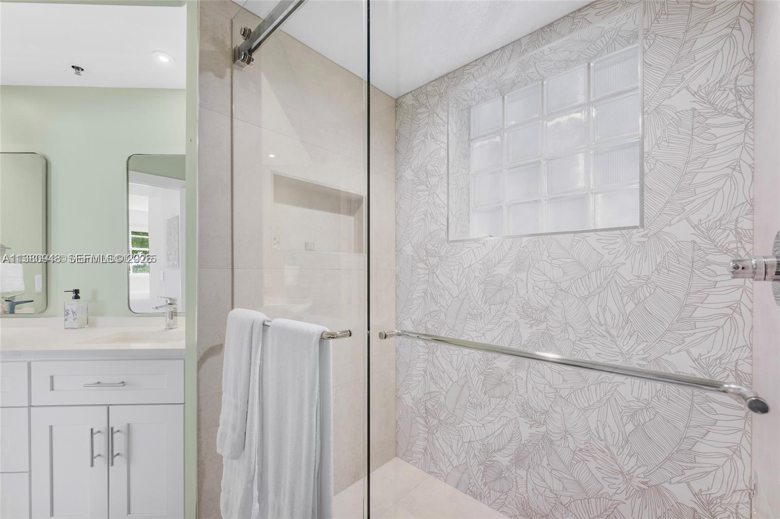 3255 NE 184th #12310, Aventura FL 33160