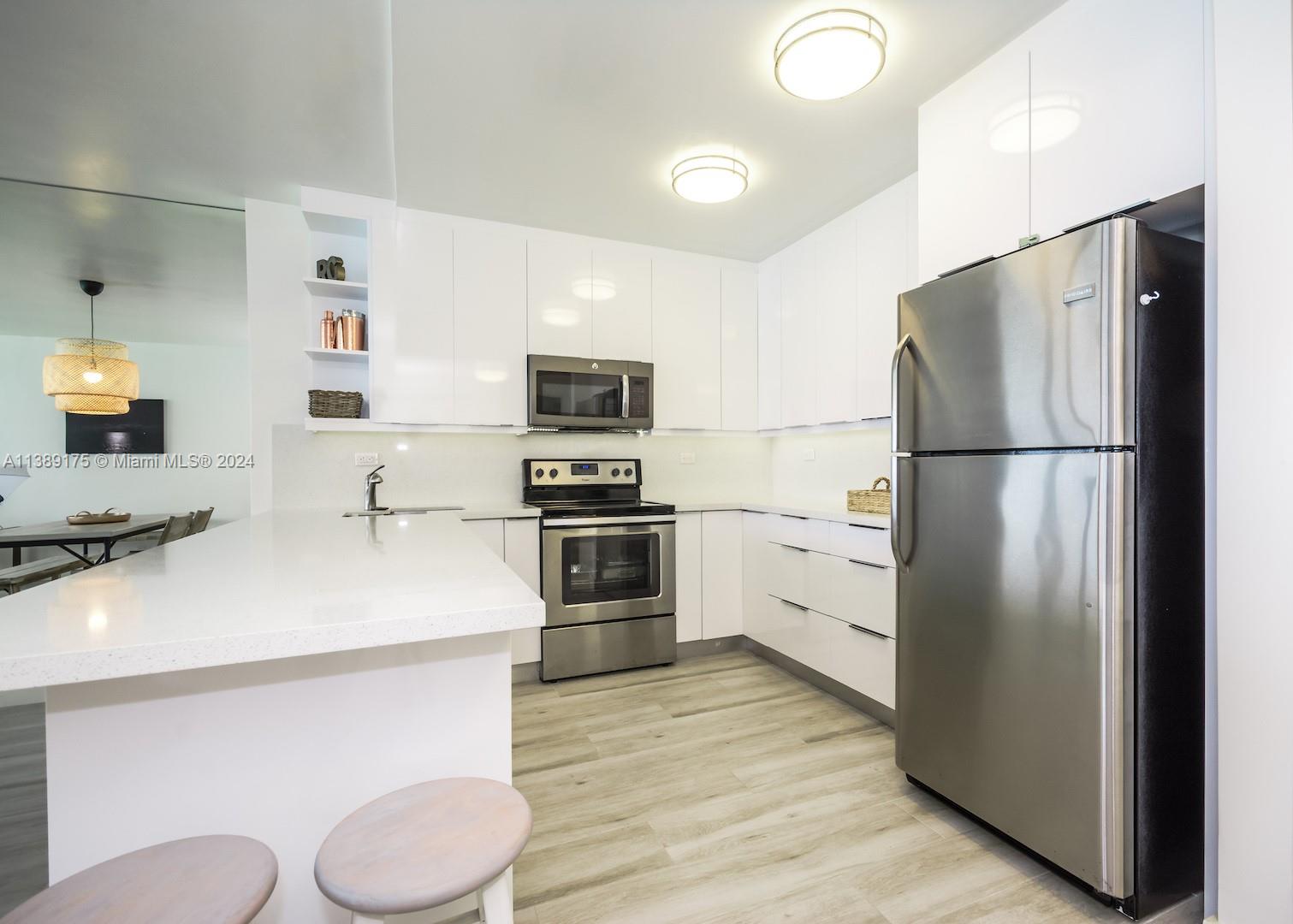 5601 Collins Ave #1204, Miami Beach FL 33140