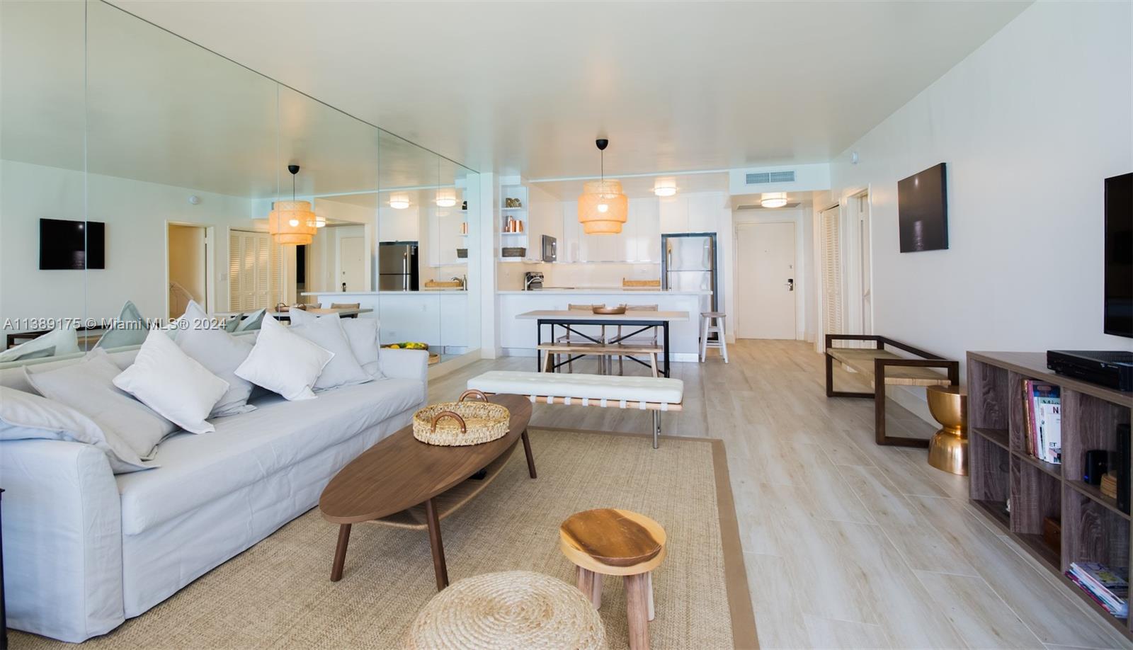 5601 Collins Ave #1204, Miami Beach FL 33140