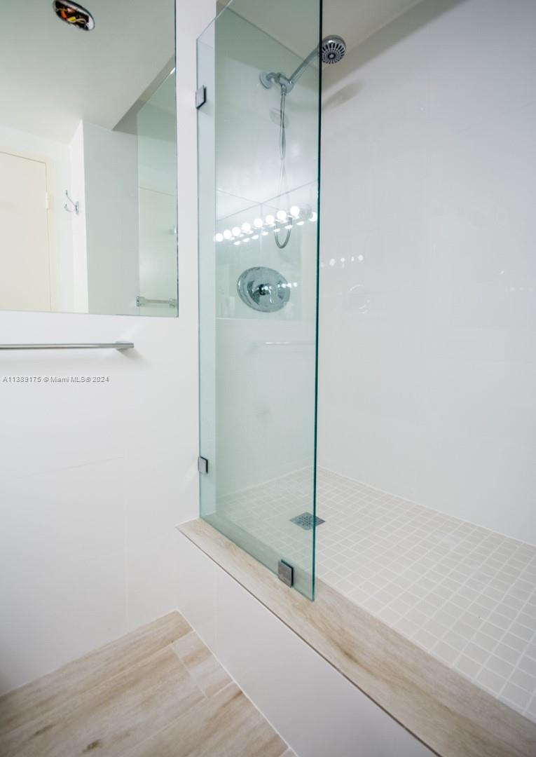 5601 Collins Ave #1204, Miami Beach FL 33140