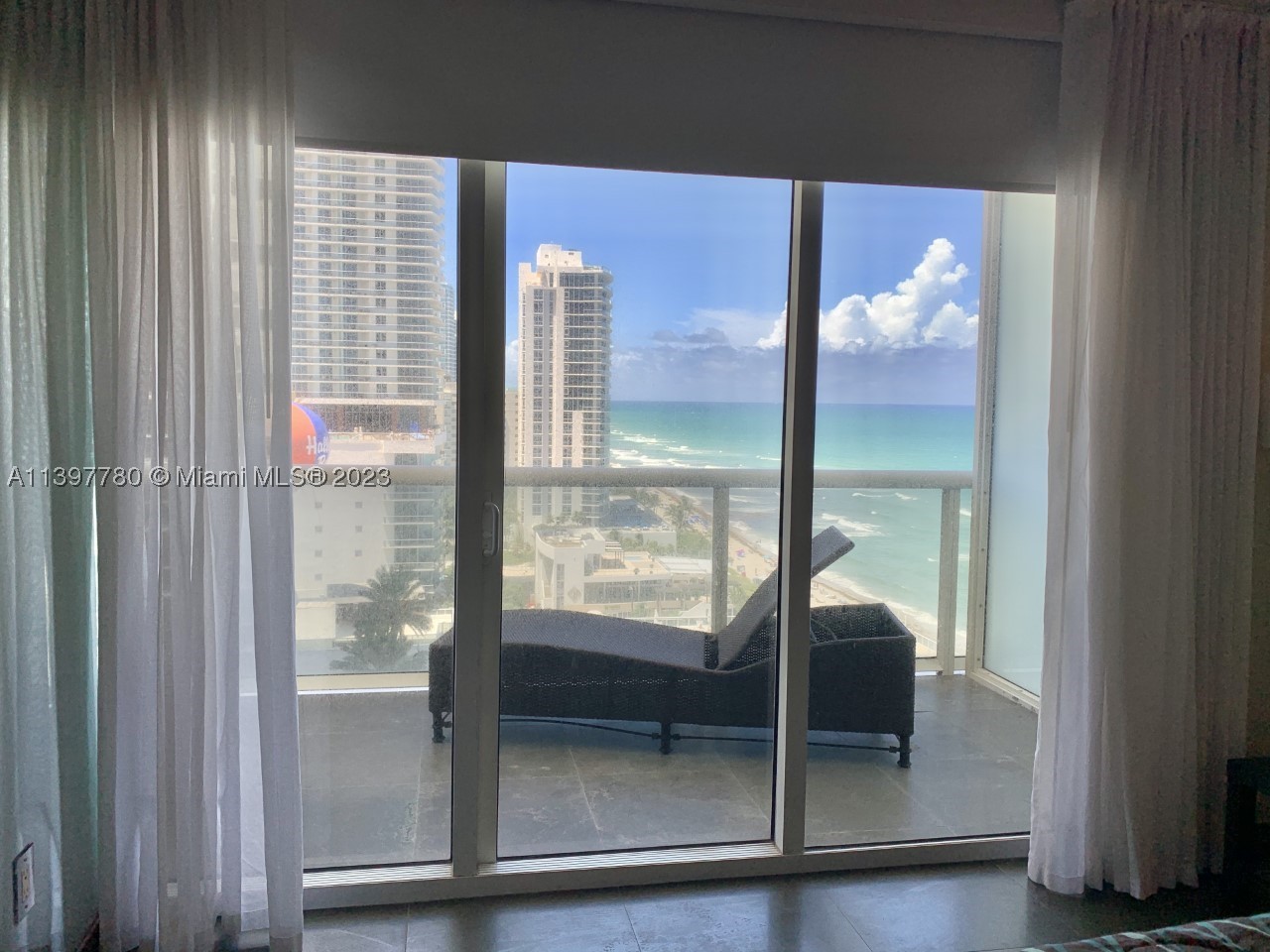1830 S Ocean Dr #1610, Hallandale Beach FL 33009