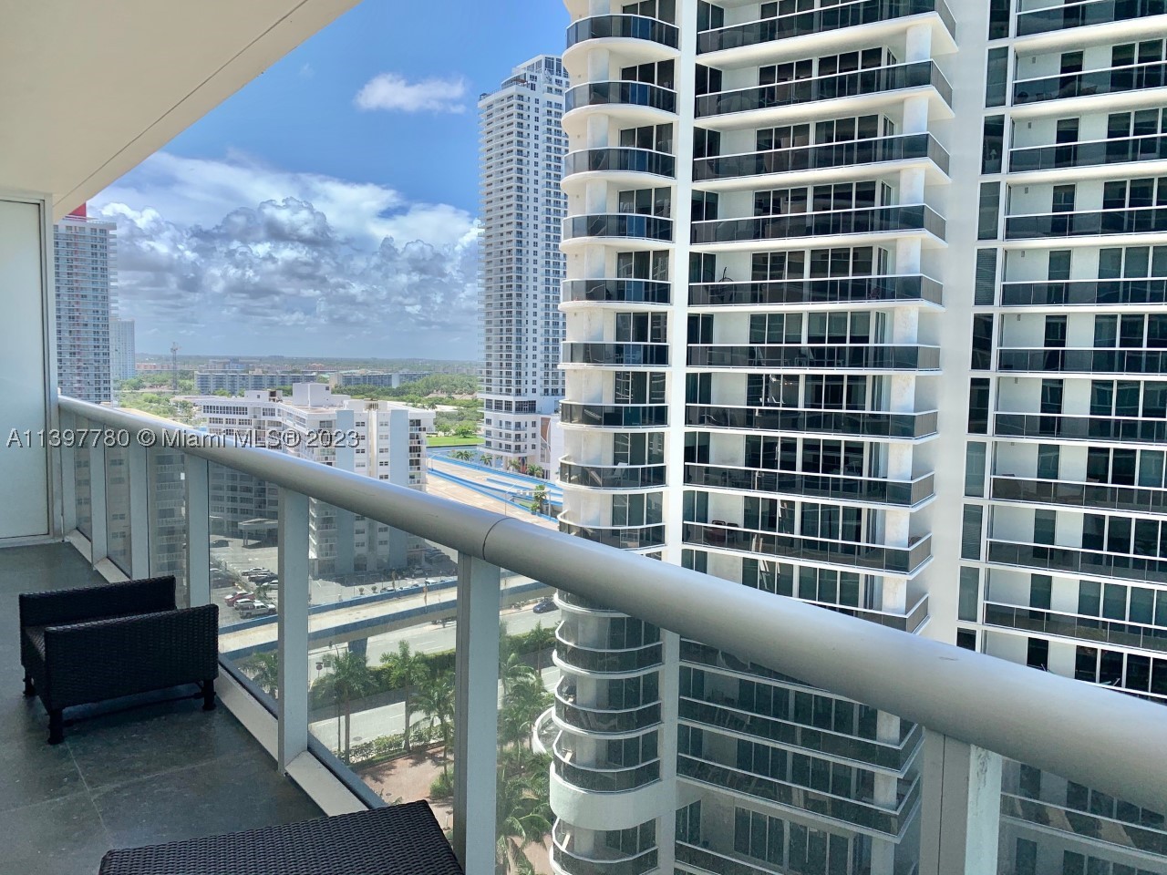 1830 S Ocean Dr #1610, Hallandale Beach FL 33009