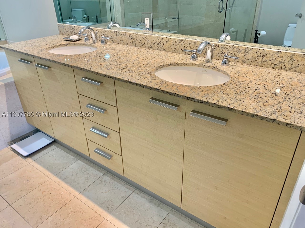 1830 S Ocean Dr #1610, Hallandale Beach FL 33009