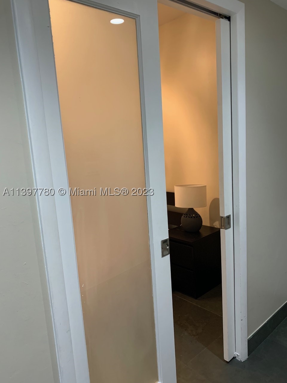 1830 S Ocean Dr #1610, Hallandale Beach FL 33009