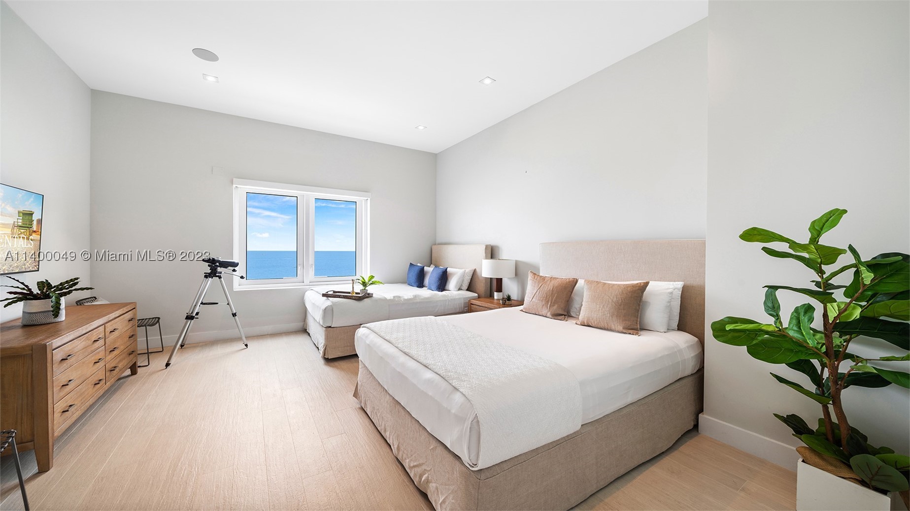 Miami Beach FL 33139 - A11400049
