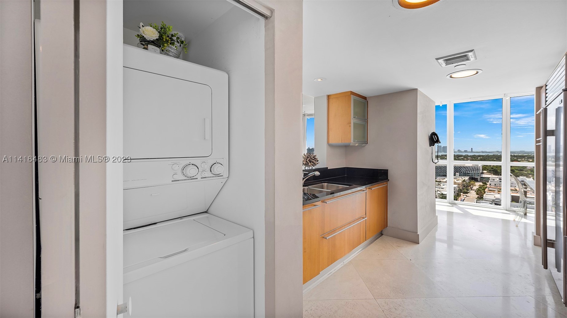 101 20th St #2102, Miami Beach FL 33139