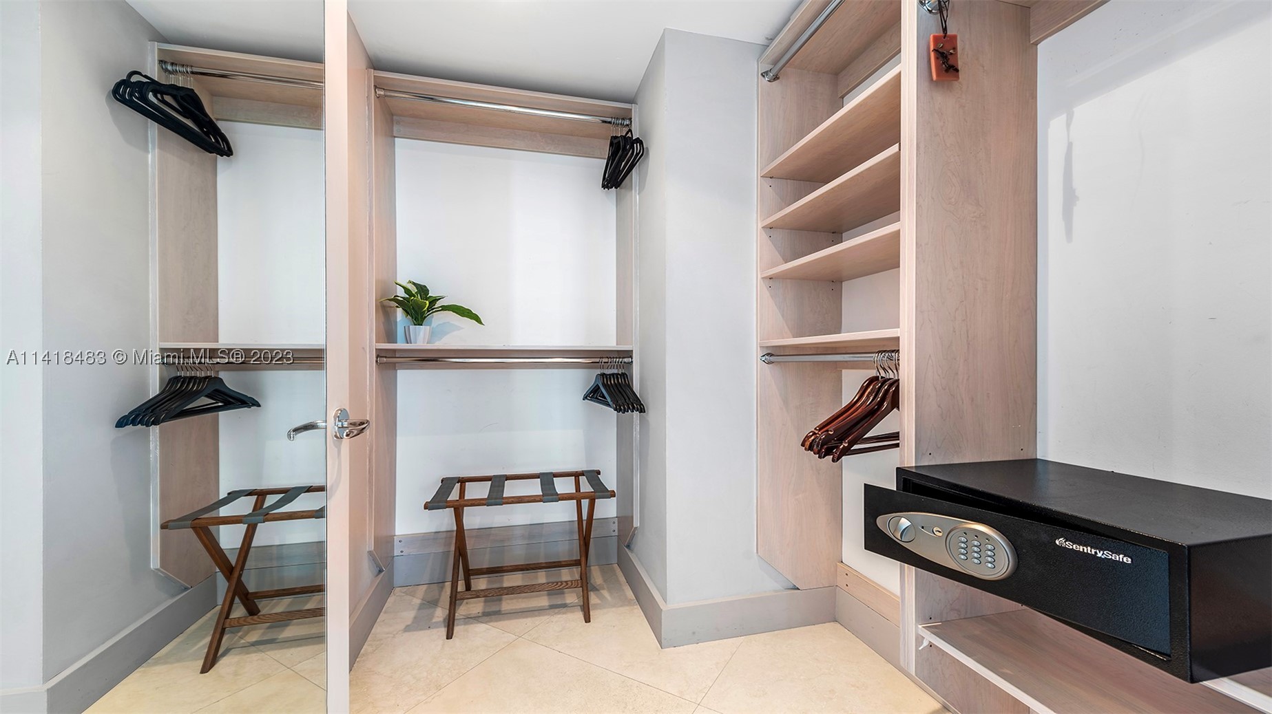 101 20th St #2102, Miami Beach FL 33139