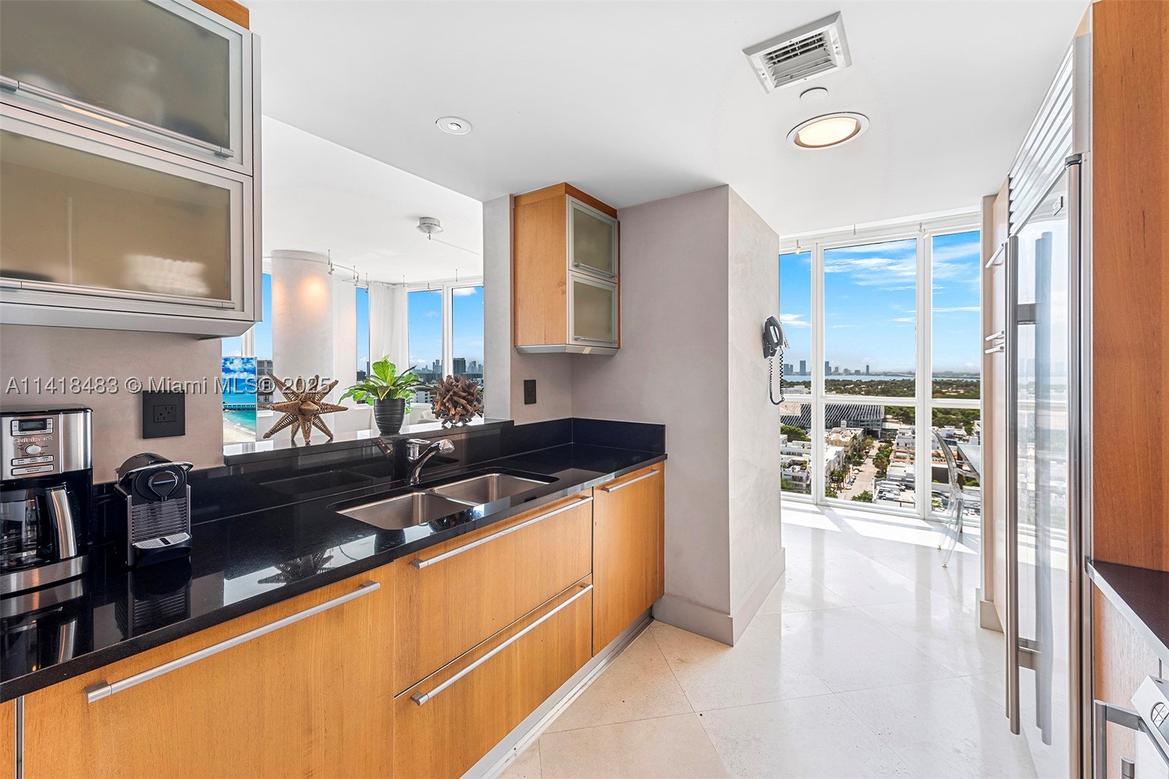 101 20th St #2102, Miami Beach FL 33139