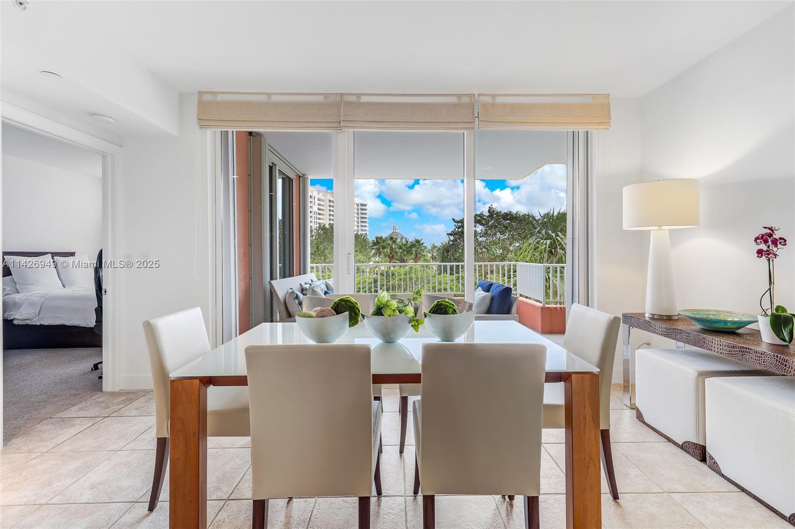 789 Crandon Blvd #403, Key Biscayne FL 33149