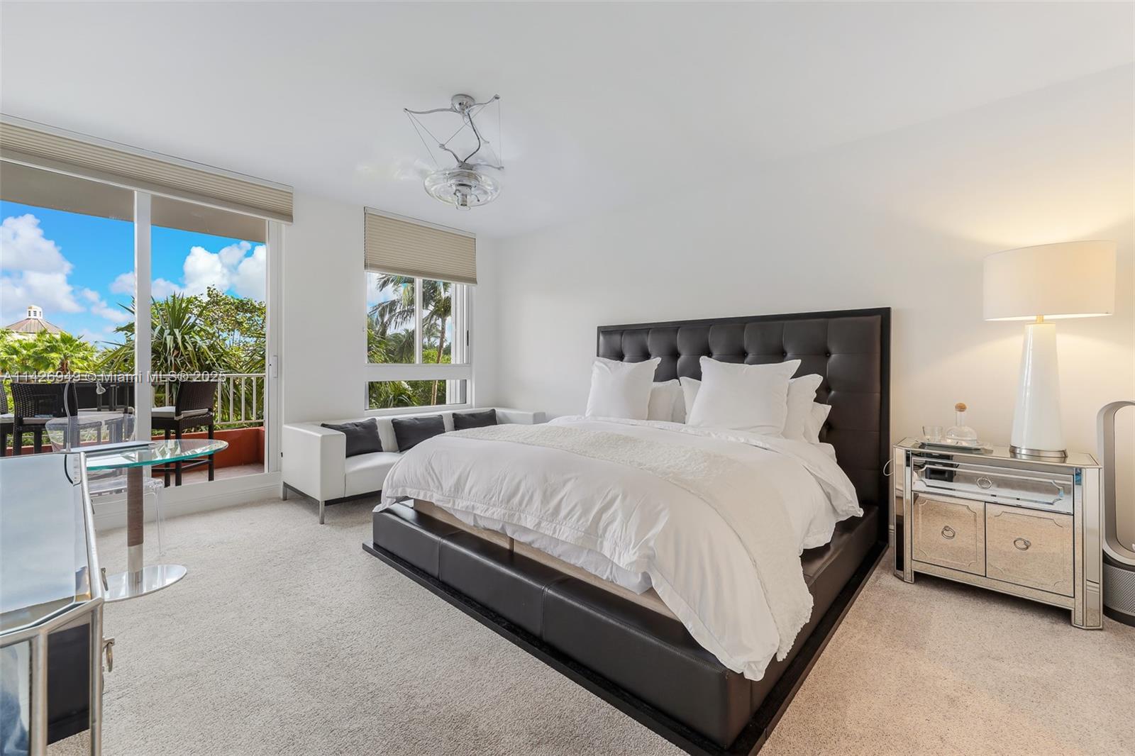 789 Crandon Blvd #403, Key Biscayne FL 33149