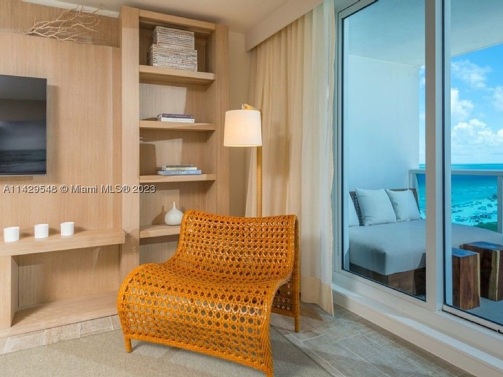 102 24th St #1006, Miami Beach FL 33139