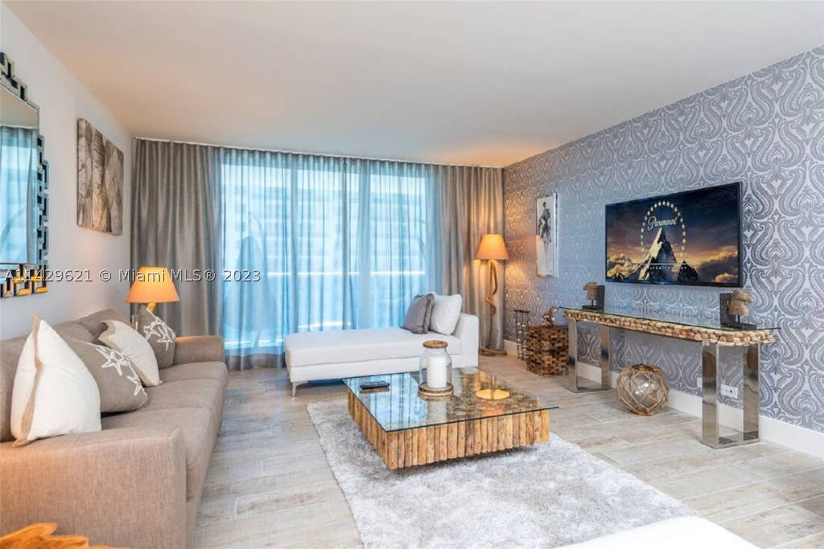 102 24th St #1108, Miami Beach FL 33139