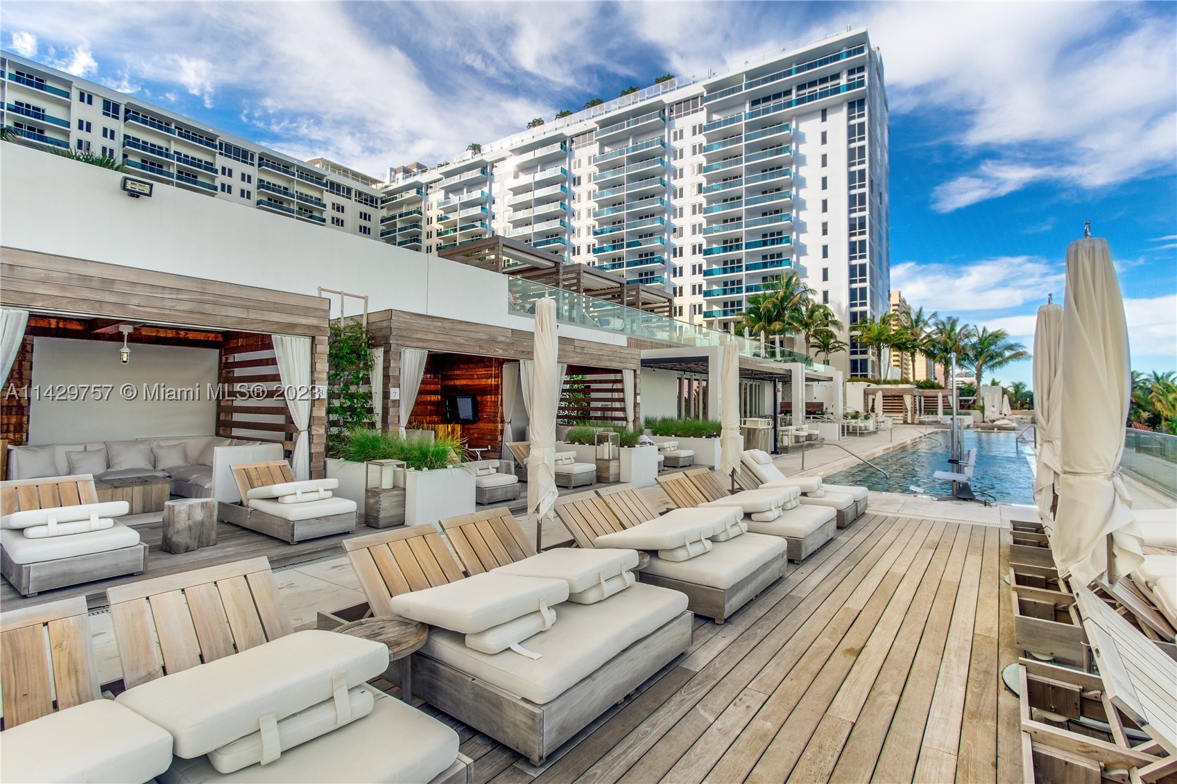 102 24th St #1013, Miami Beach FL 33139