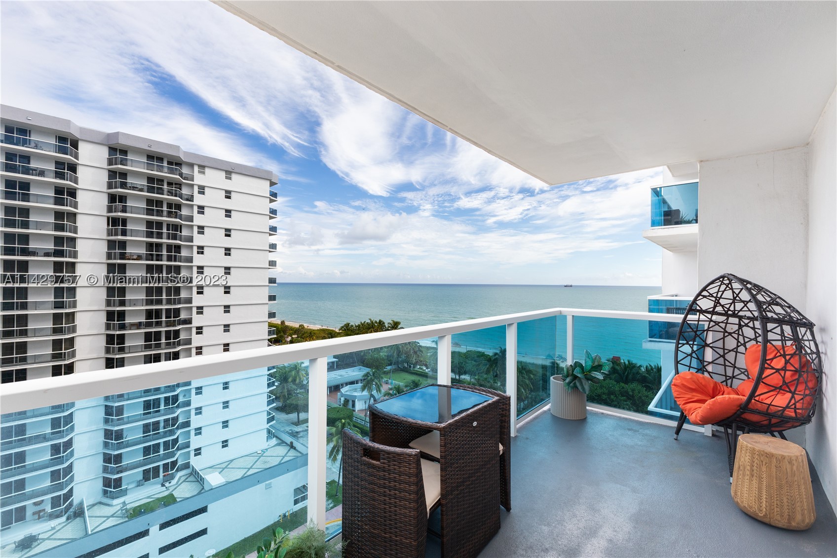 102 24th St #1013, Miami Beach FL 33139