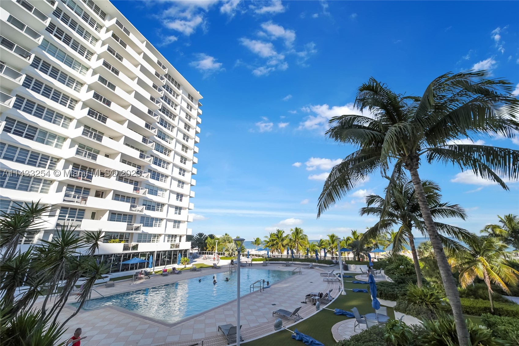 100 Lincoln Rd #1039, Miami Beach FL 33139