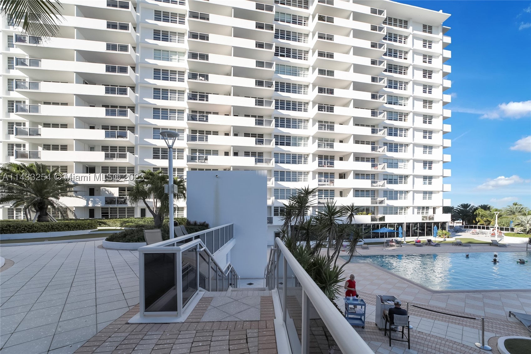 100 Lincoln Rd #1039, Miami Beach FL 33139