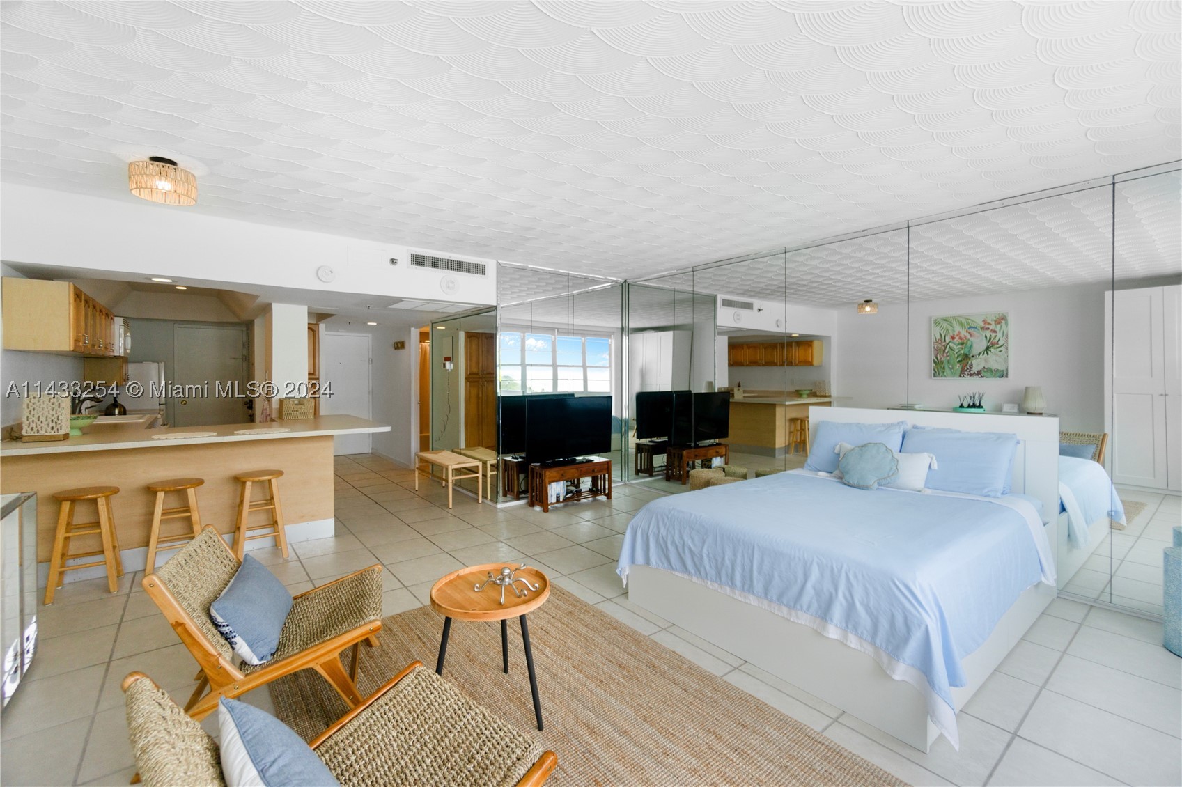 100 Lincoln Rd #1039, Miami Beach FL 33139