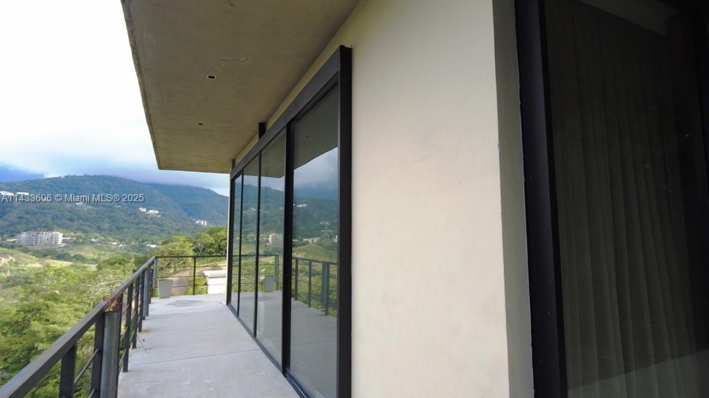 46 Cerro Real Alto Las Palomas, , CO