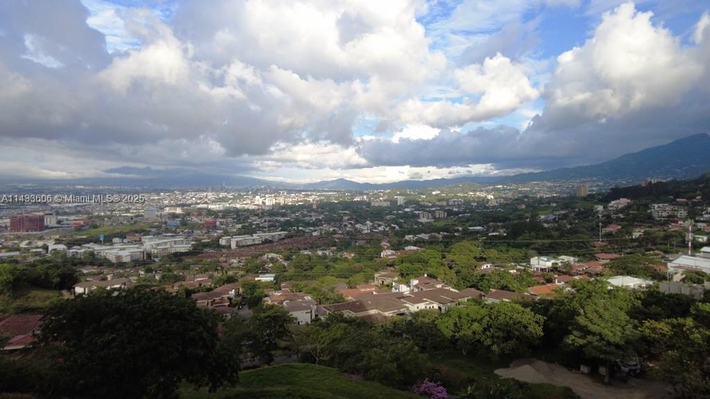 46 Cerro Real Alto Las Palomas, , CO