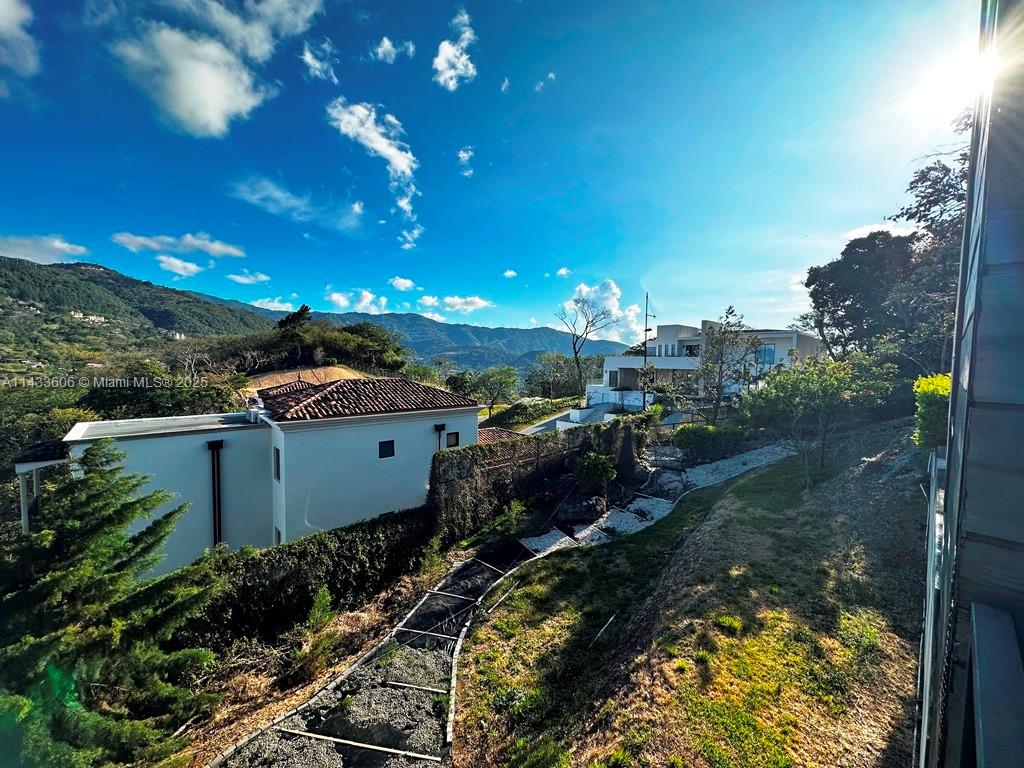 46 Cerro Real Alto Las Palomas, , CO