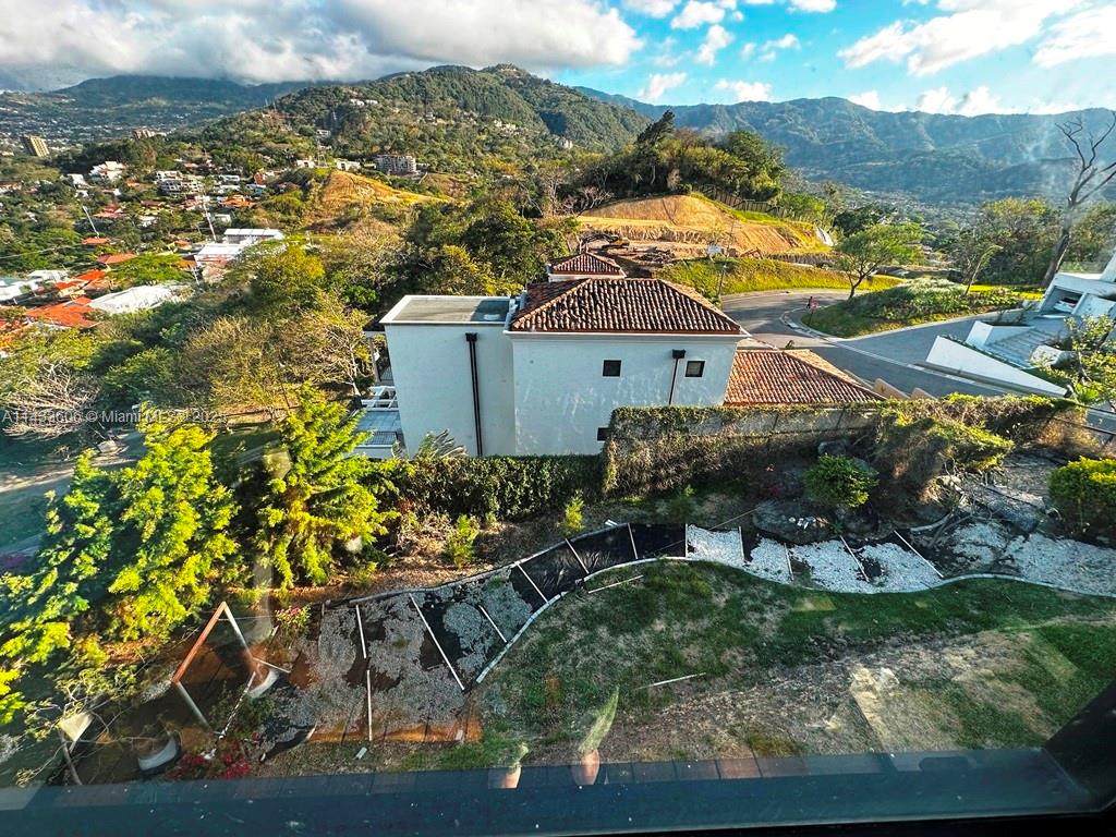 46 Cerro Real Alto Las Palomas, , CO