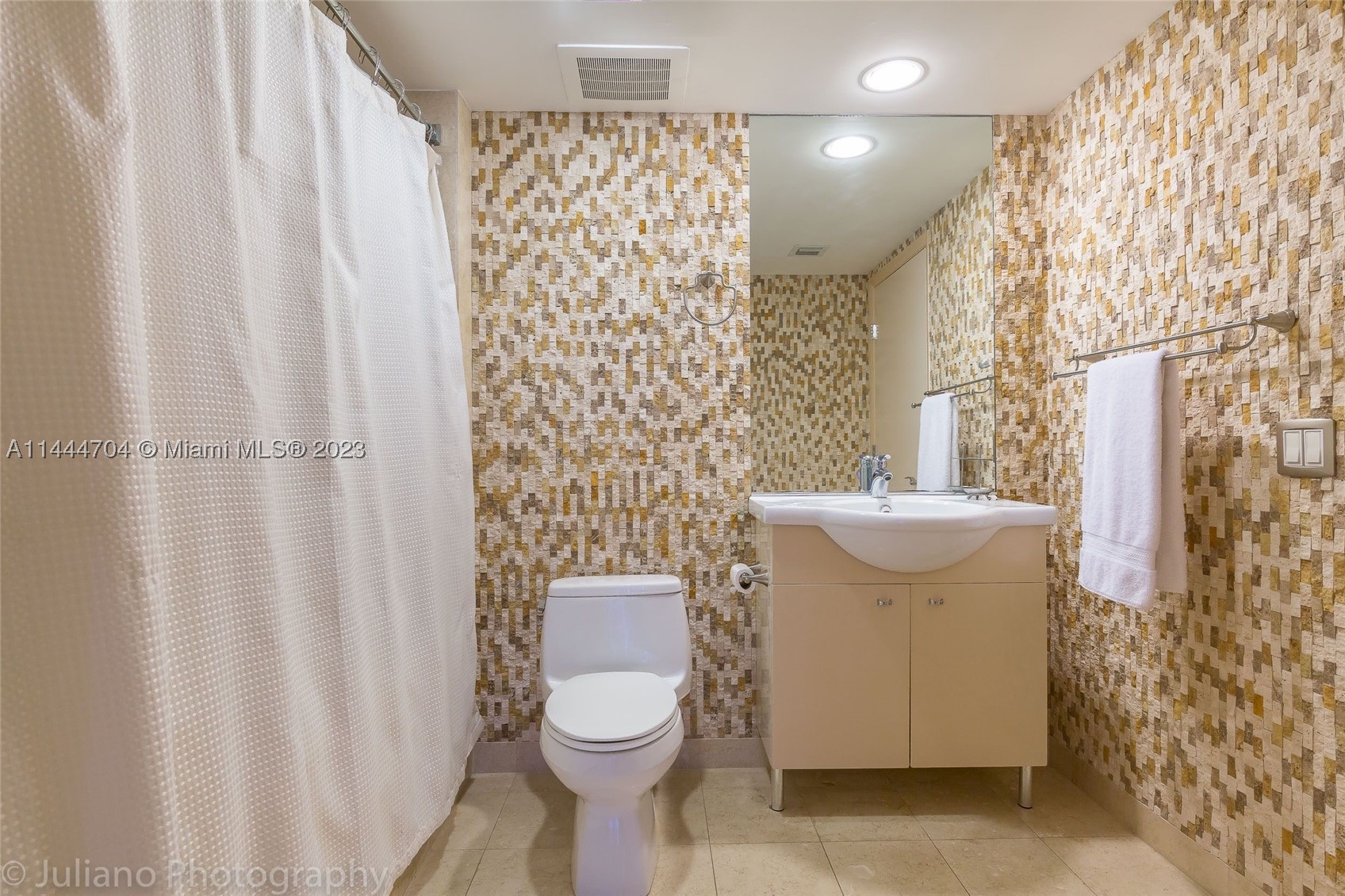 1830 S Ocean Dr #1107, Hallandale Beach FL 33009