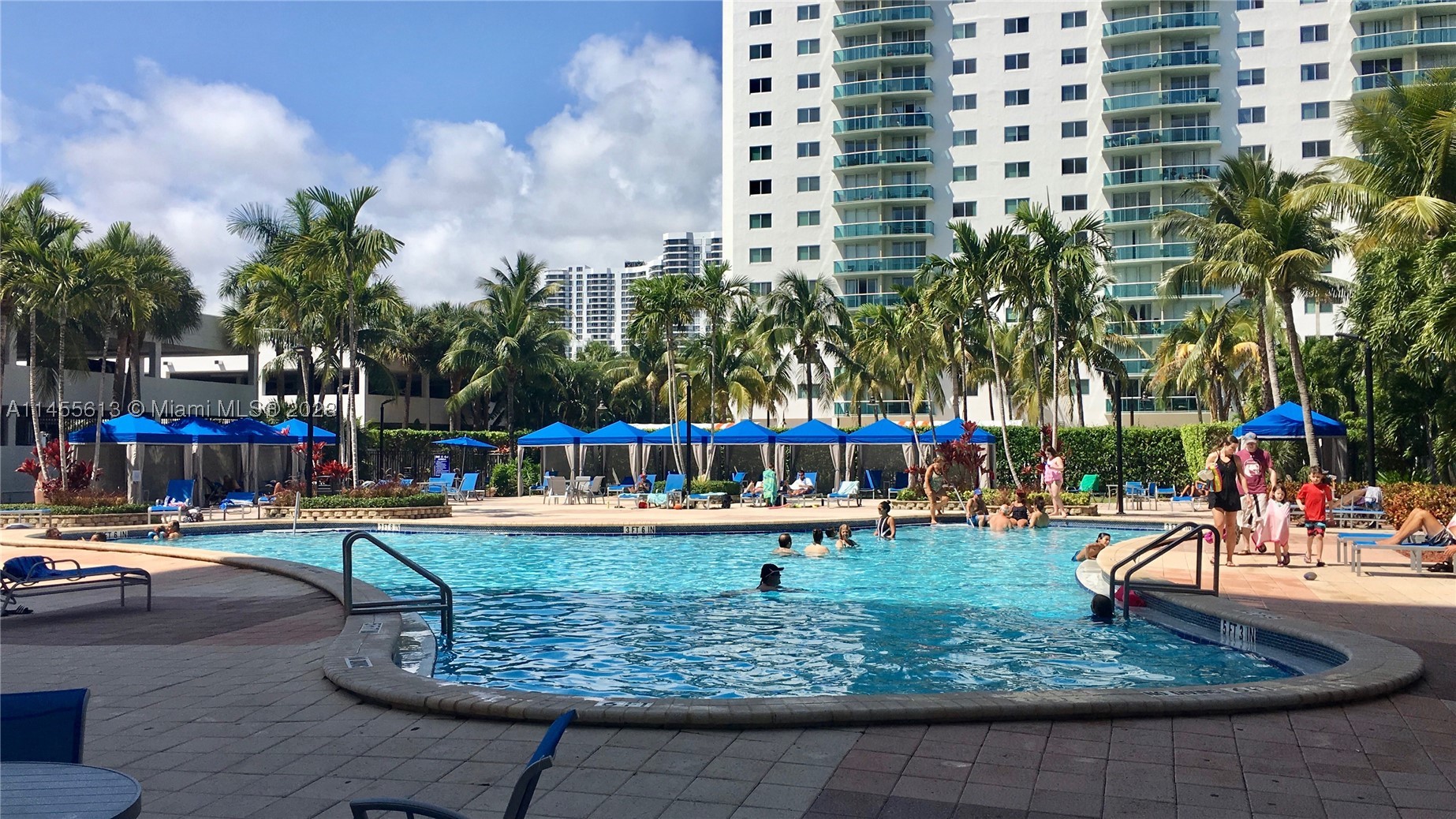 19370 Collins Ave #119, Sunny Isles Beach FL 33160