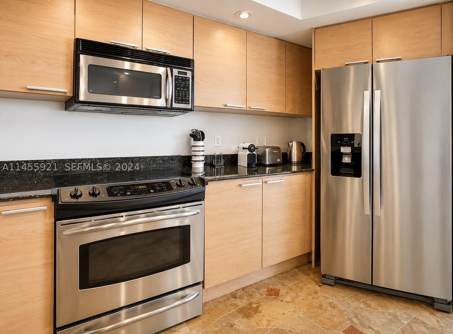 16699 Collins Ave #2501, Sunny Isles Beach FL 33160