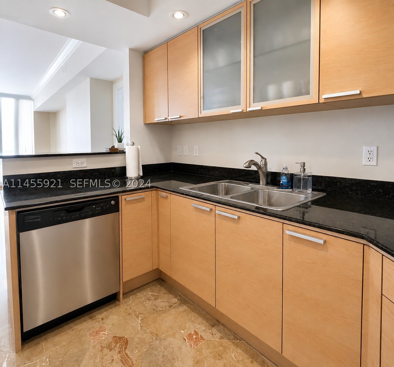 16699 Collins Ave #2501, Sunny Isles Beach FL 33160