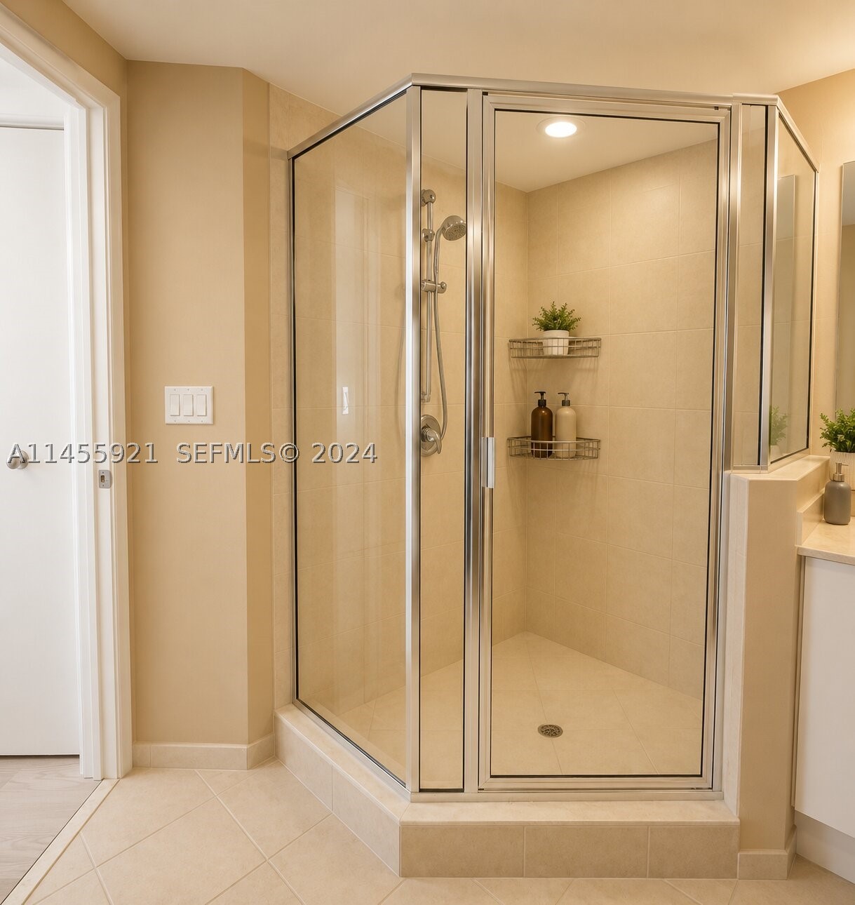 16699 Collins Ave #2501, Sunny Isles Beach FL 33160