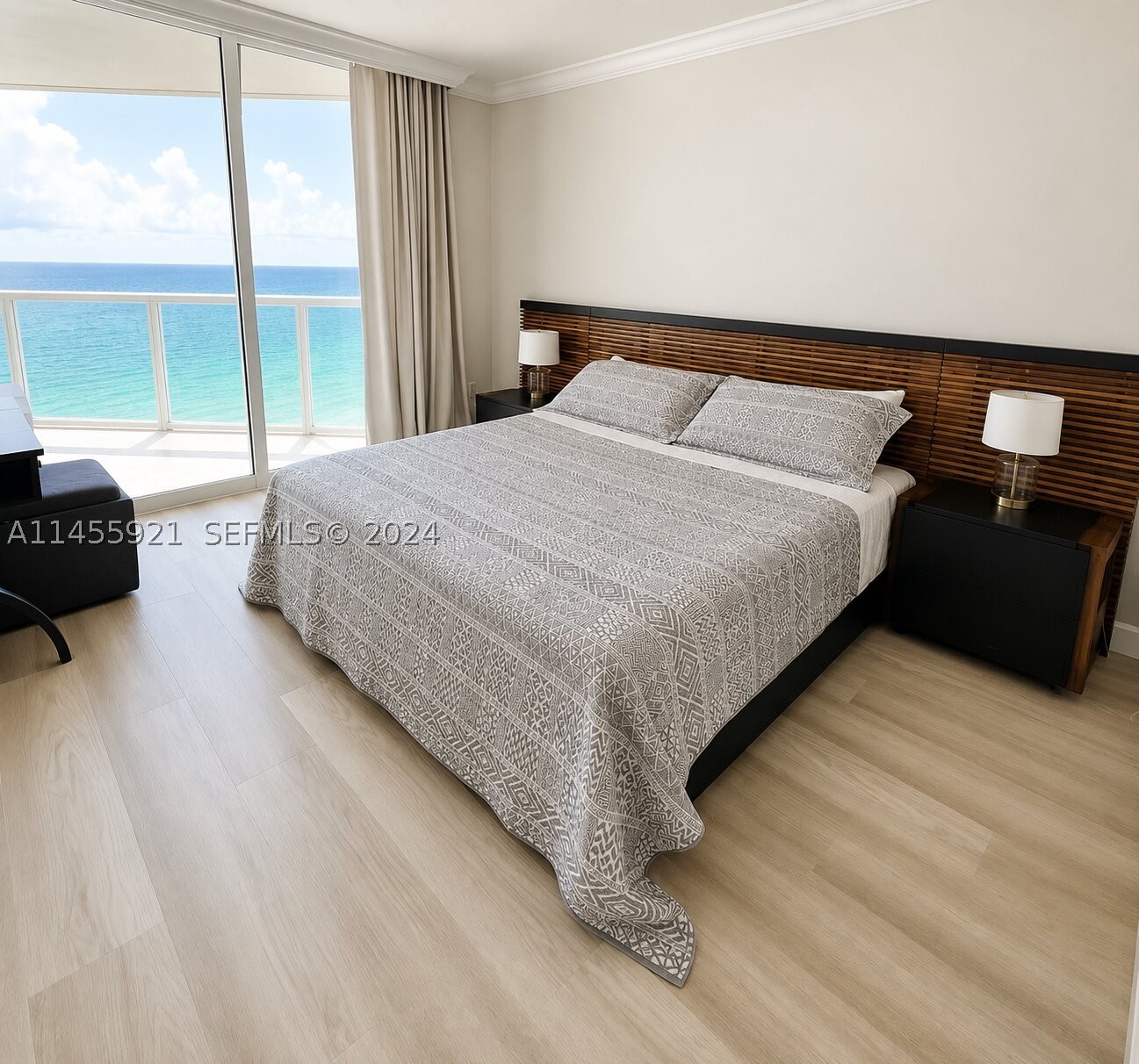 16699 Collins Ave #2501, Sunny Isles Beach FL 33160