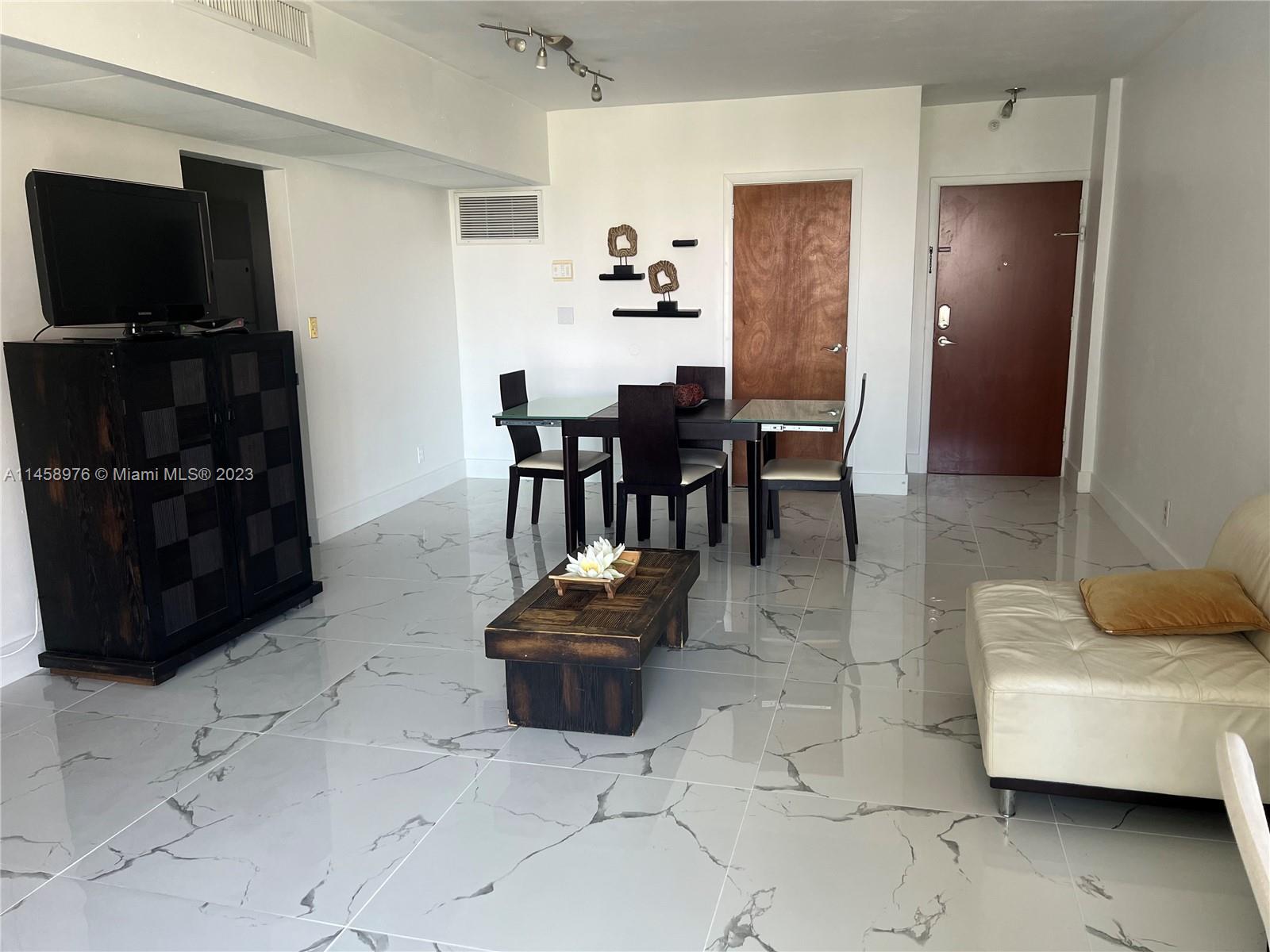 3801 S Ocean Dr #6S, Hollywood FL 33019