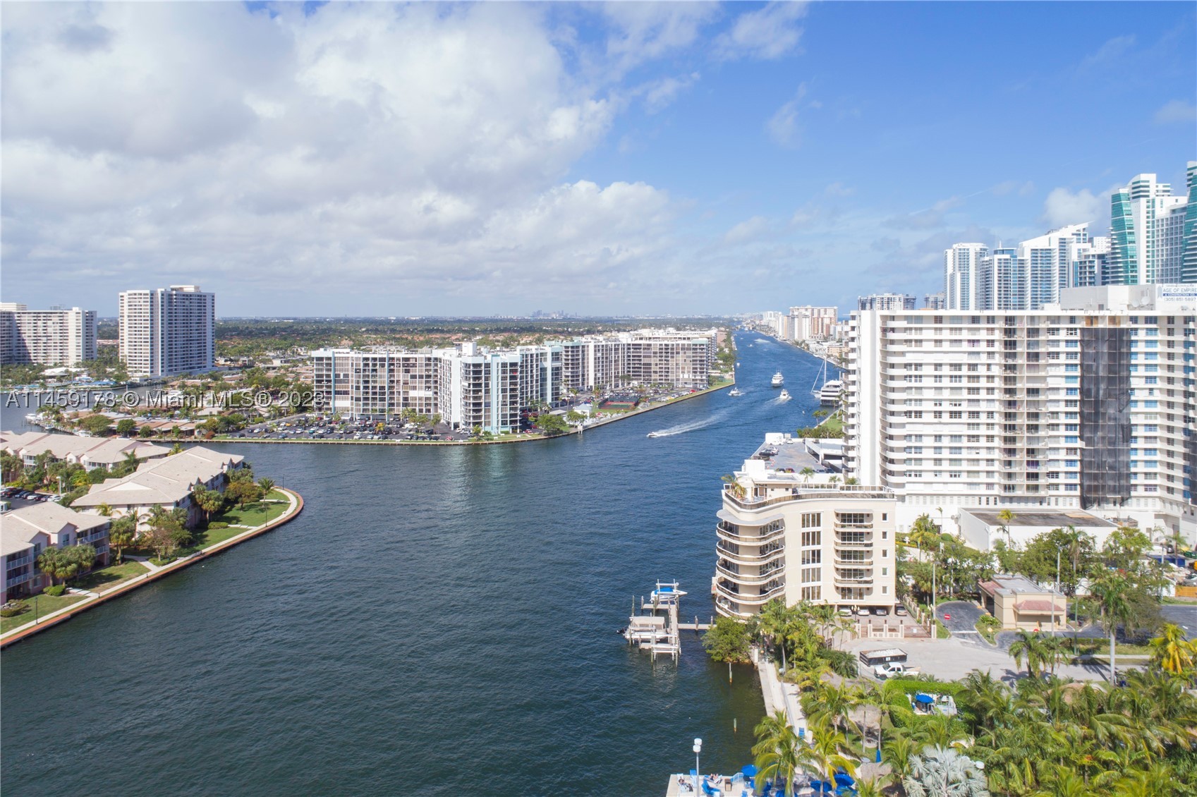 4010 S Ocean Dr #R2206, Hollywood FL 33019