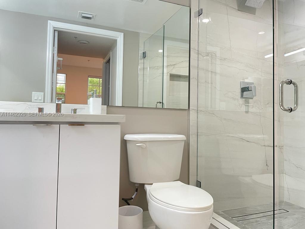 2069 S Ocean Dr #TH12, Hallandale Beach FL 33009
