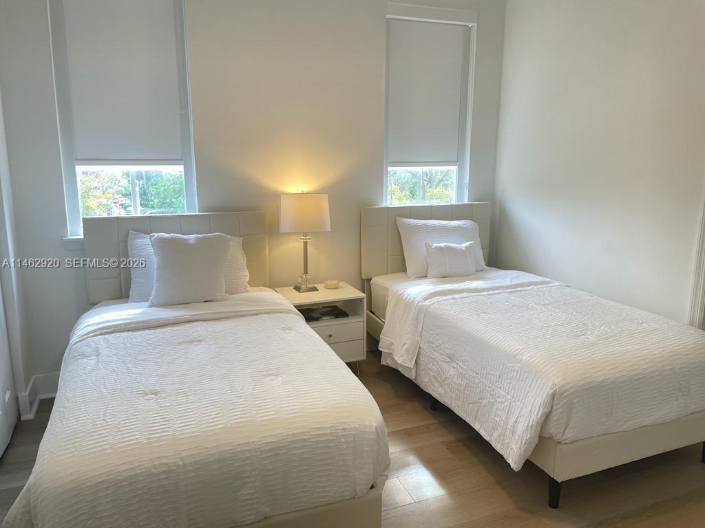2069 S Ocean Dr #TH12, Hallandale Beach FL 33009