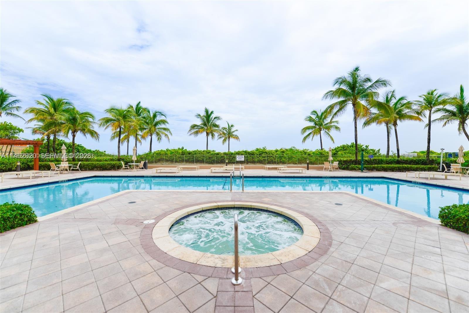 2069 S Ocean Dr #TH12, Hallandale Beach FL 33009