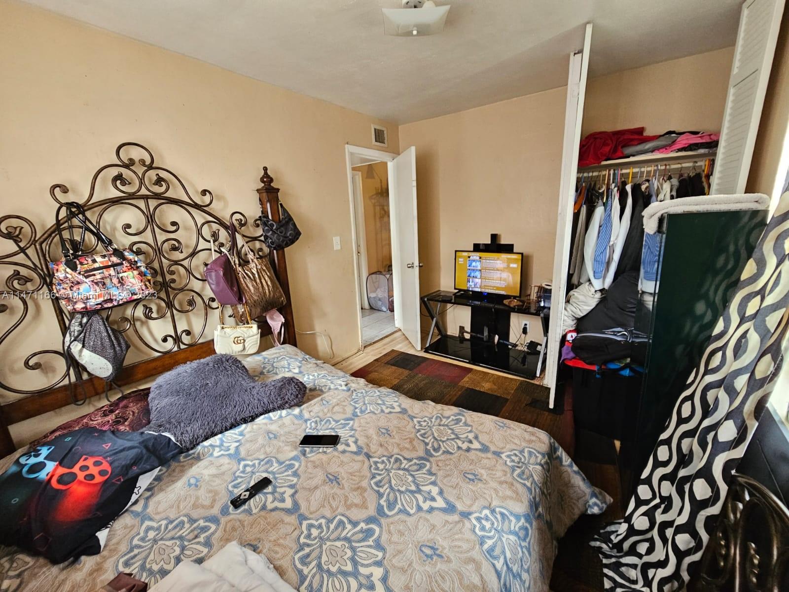 1817 NW 25th Ave, Fort Lauderdale FL 33311