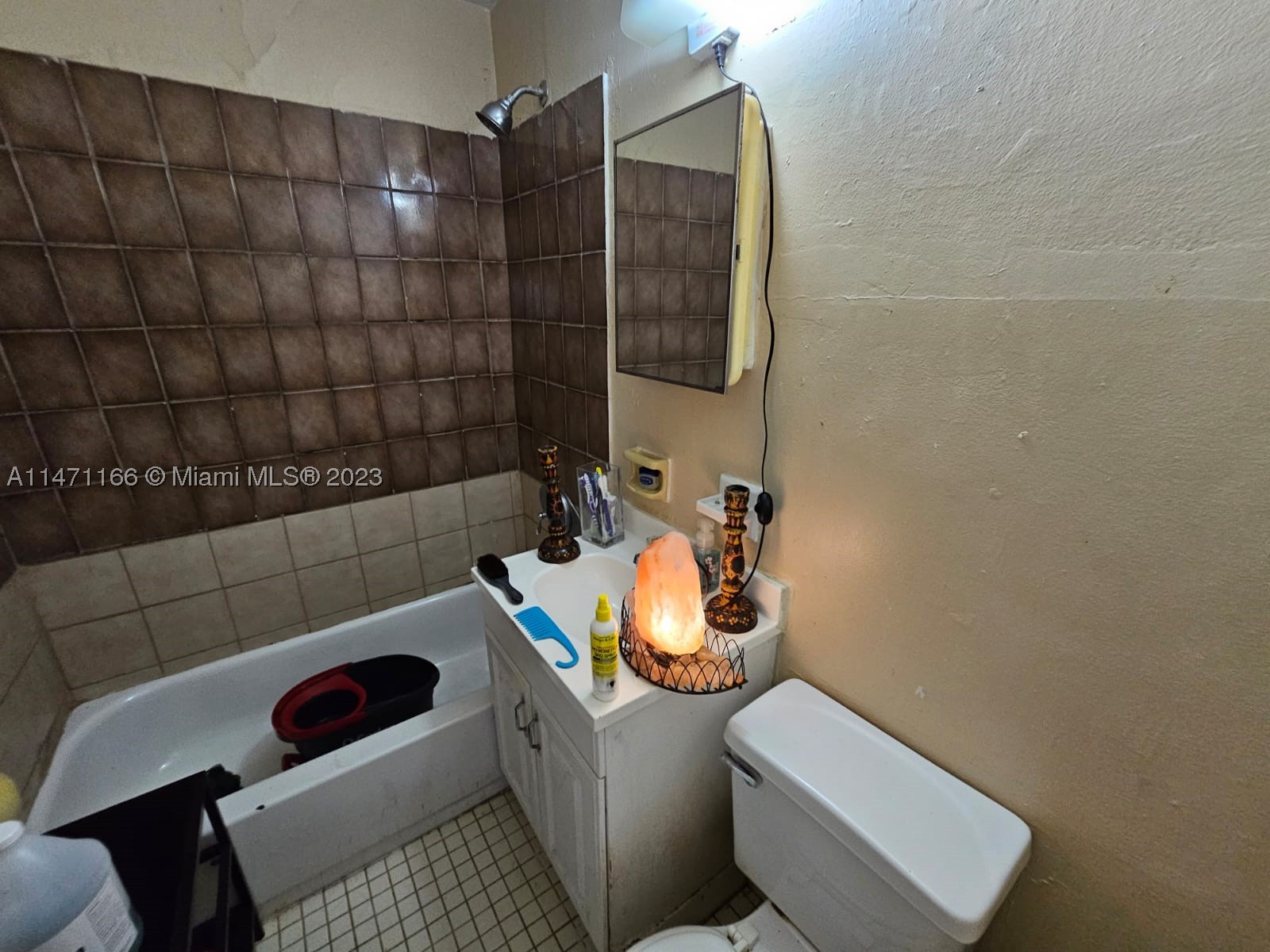 1817 NW 25th Ave, Fort Lauderdale FL 33311