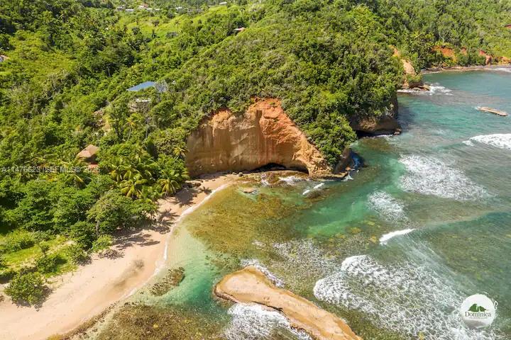 0 CALIBISHE, DOMINICA, , CO 00000
