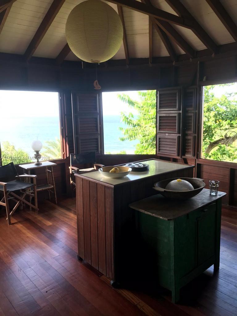 0 CALIBISHE, DOMINICA, , CO 00000