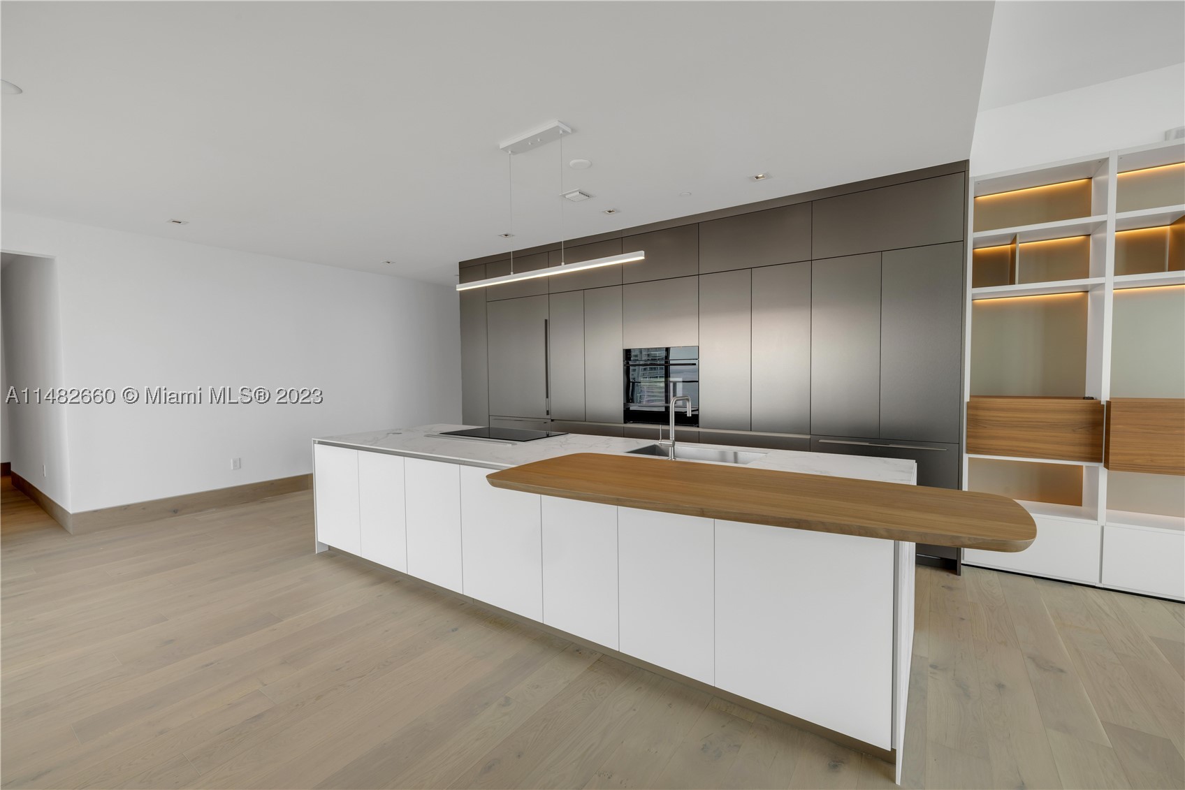 1451 Brickell Ave #4403, Miami FL 33131