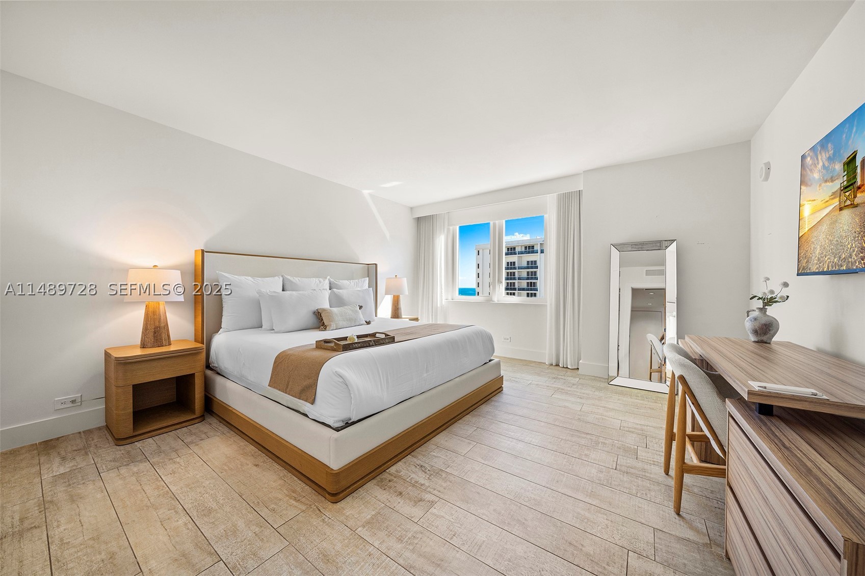 102 24th St #1412, Miami Beach FL 33139