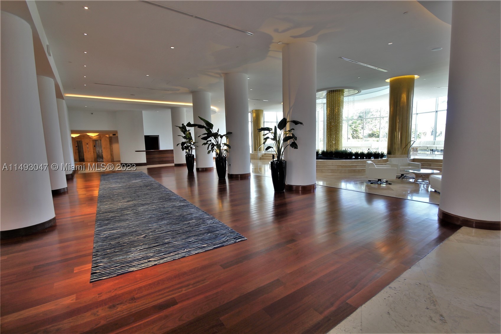 5161 Collins Ave #1610, Miami Beach FL 33140