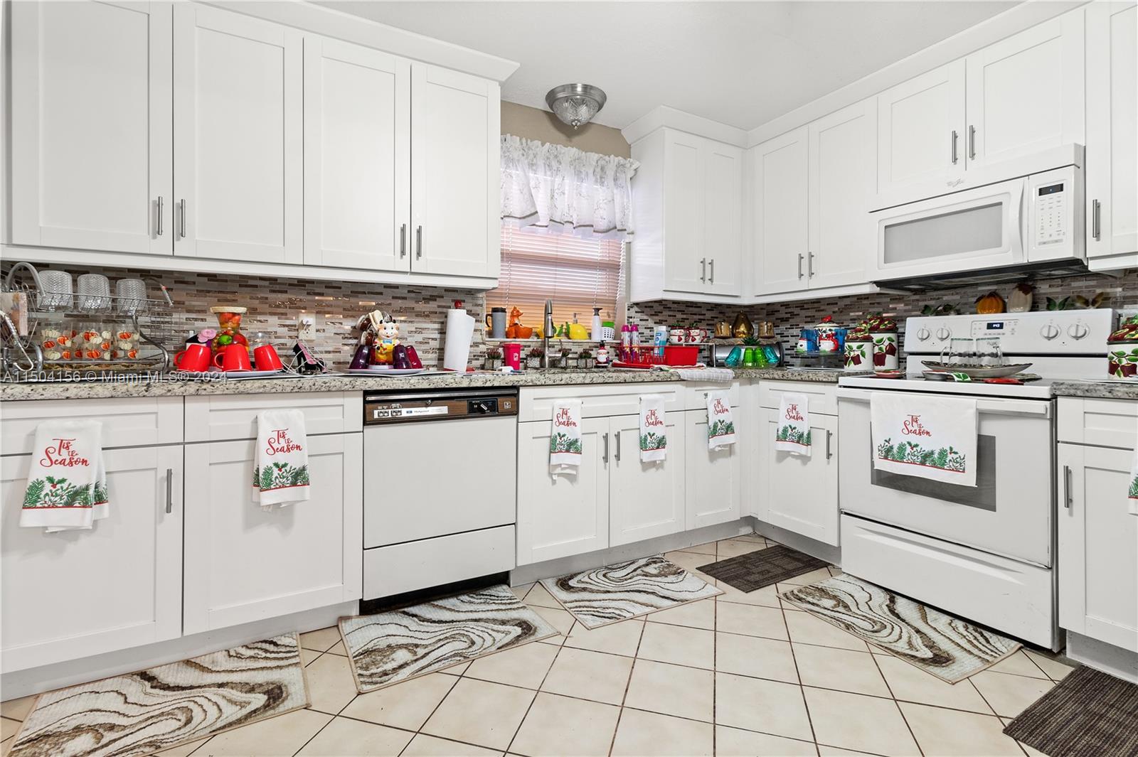 281 S Hollybrook Dr #103, Pembroke Pines FL 33025