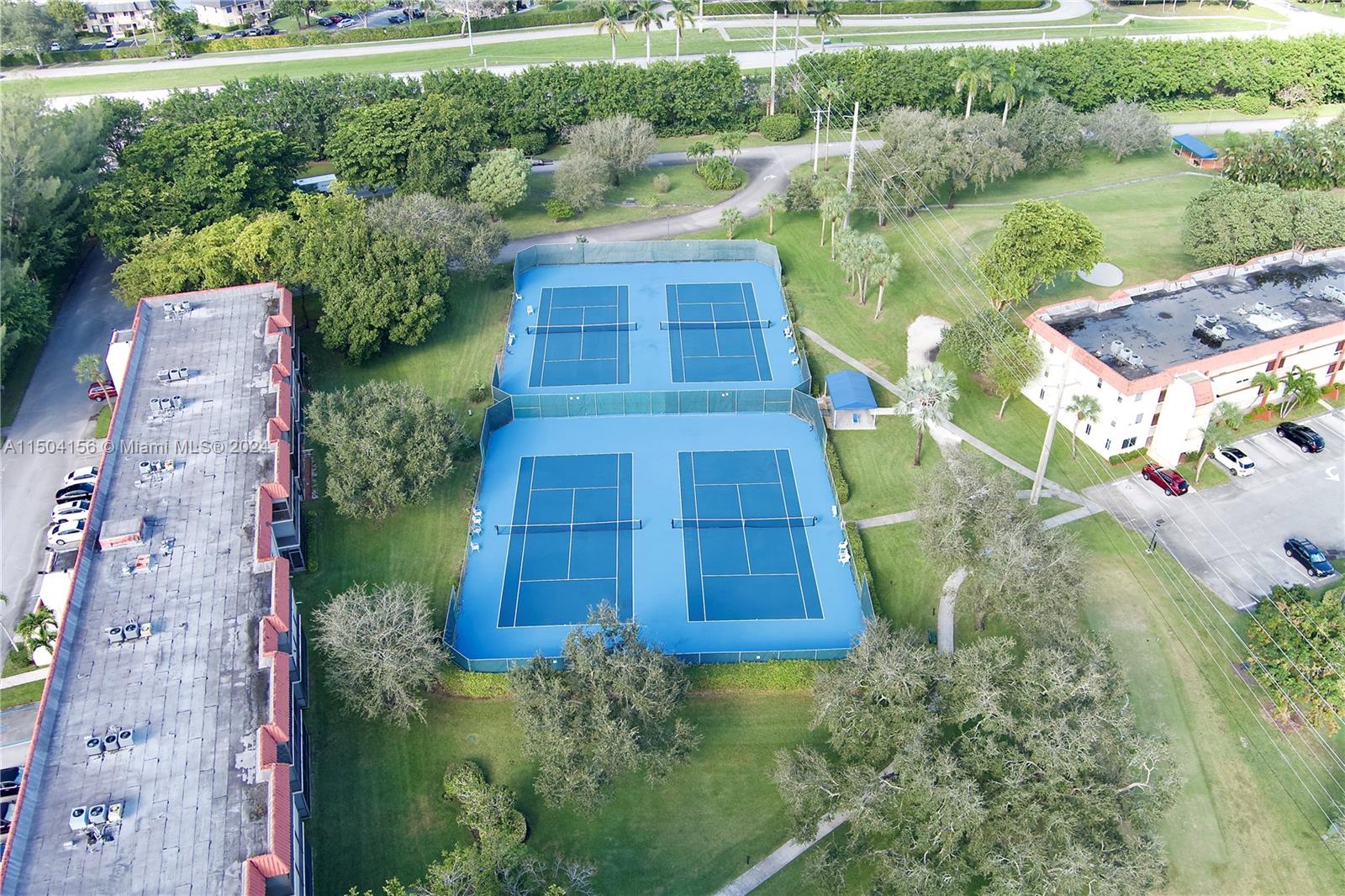 281 S Hollybrook Dr #103, Pembroke Pines FL 33025