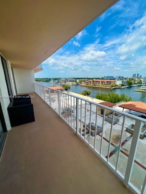 290 174th St #702, Sunny Isles Beach FL 33160