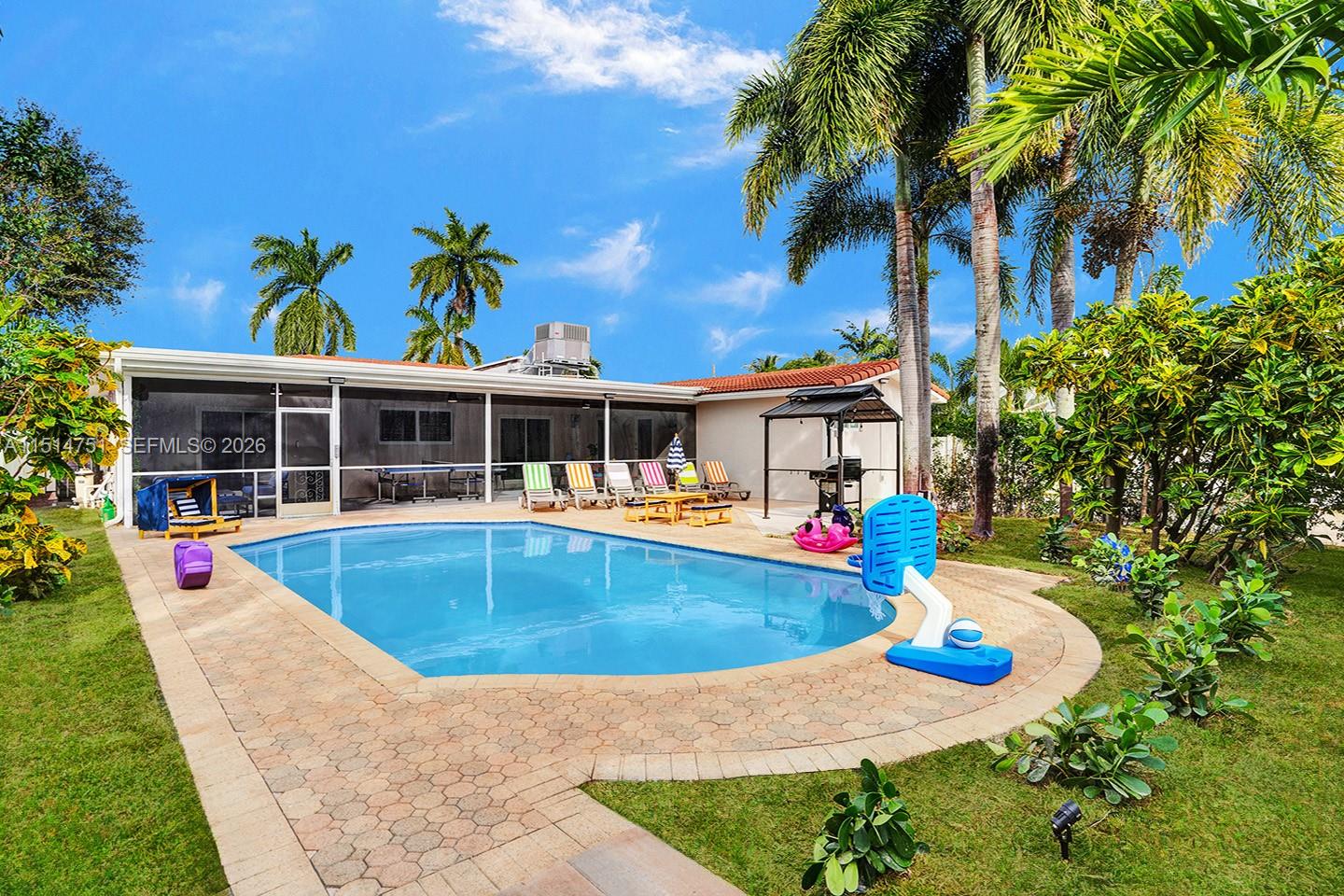 5500 Cleveland St, Hollywood FL 33021