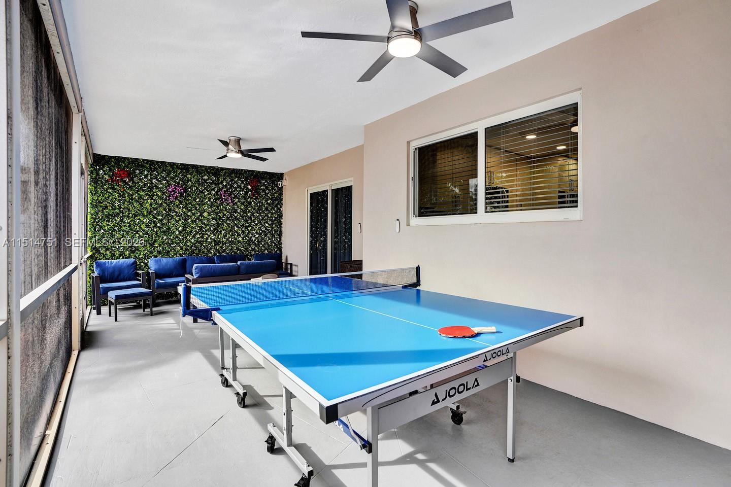 5500 Cleveland St, Hollywood FL 33021