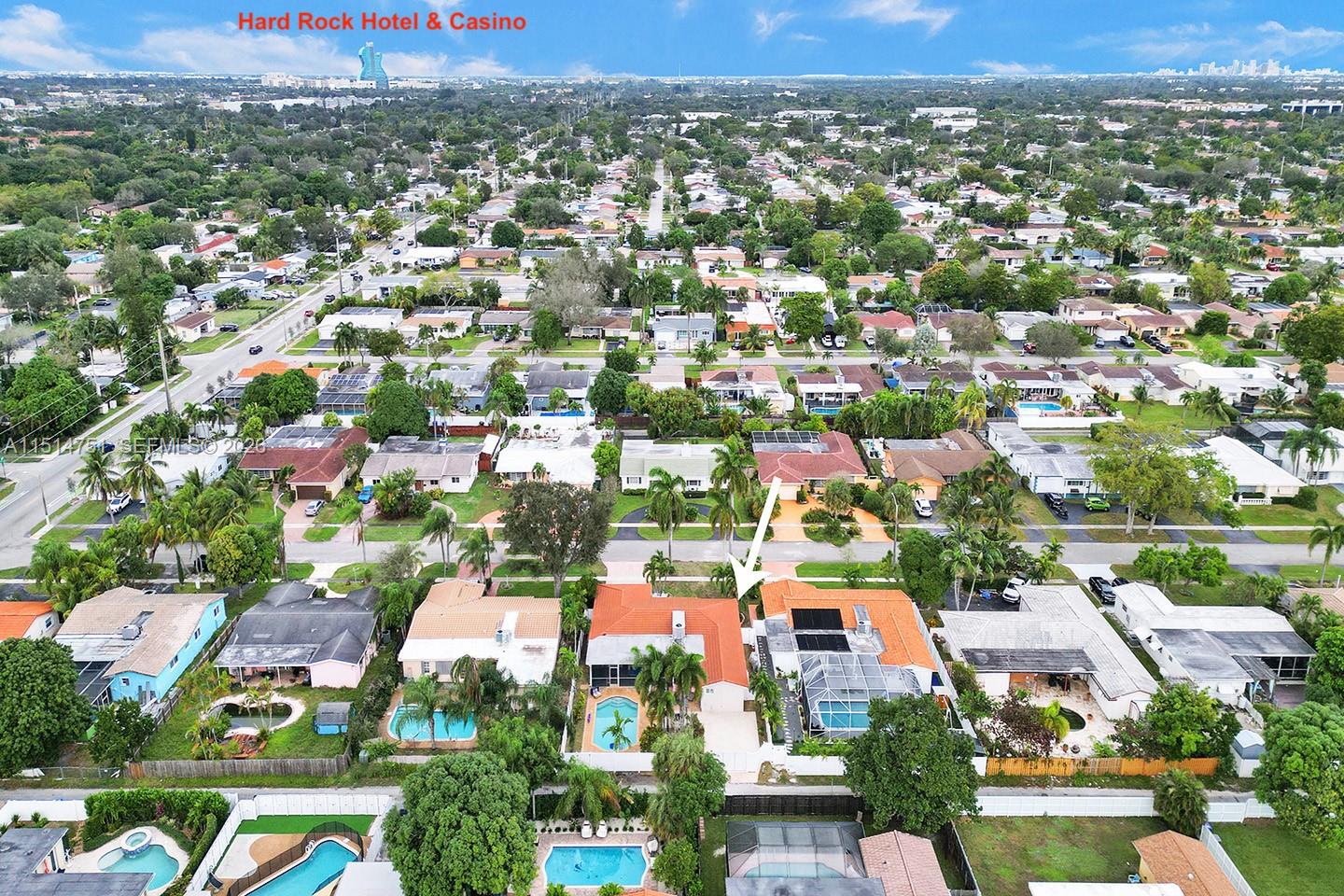 5500 Cleveland St, Hollywood FL 33021