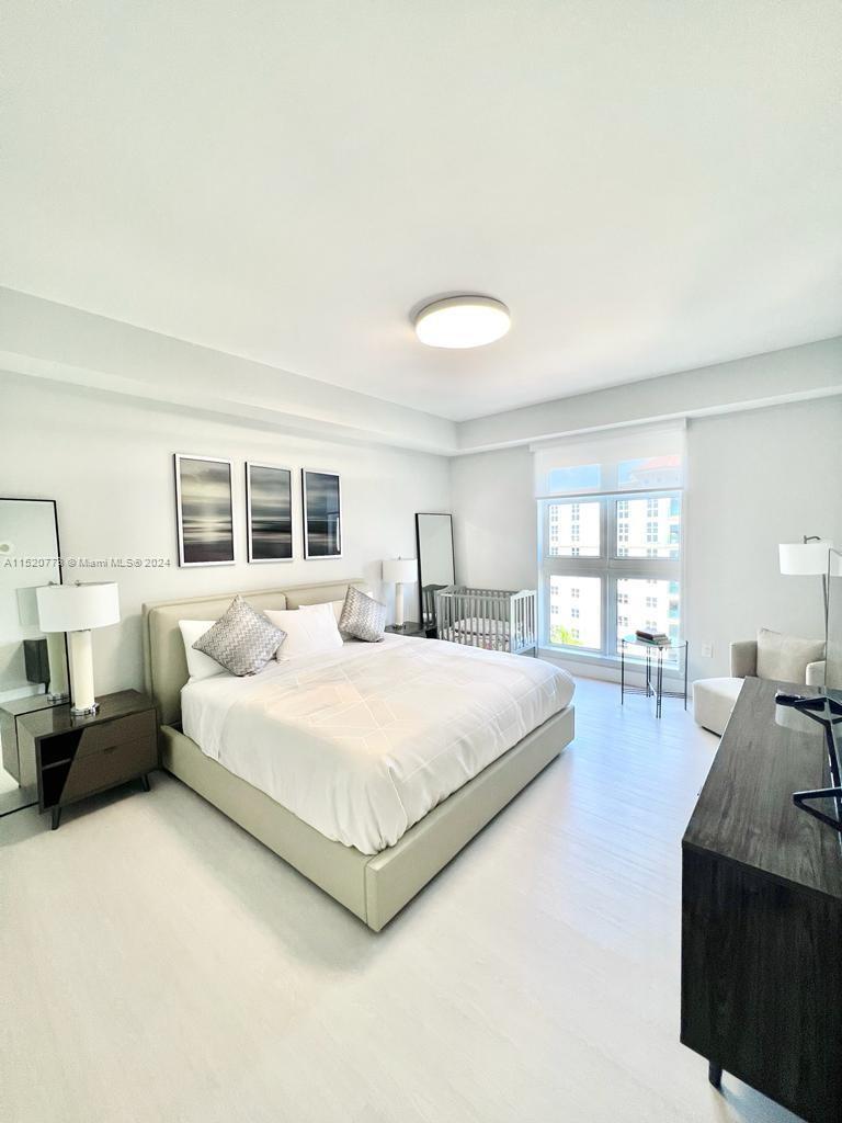 19900 E Country Club Dr #PH20, Aventura FL 33180